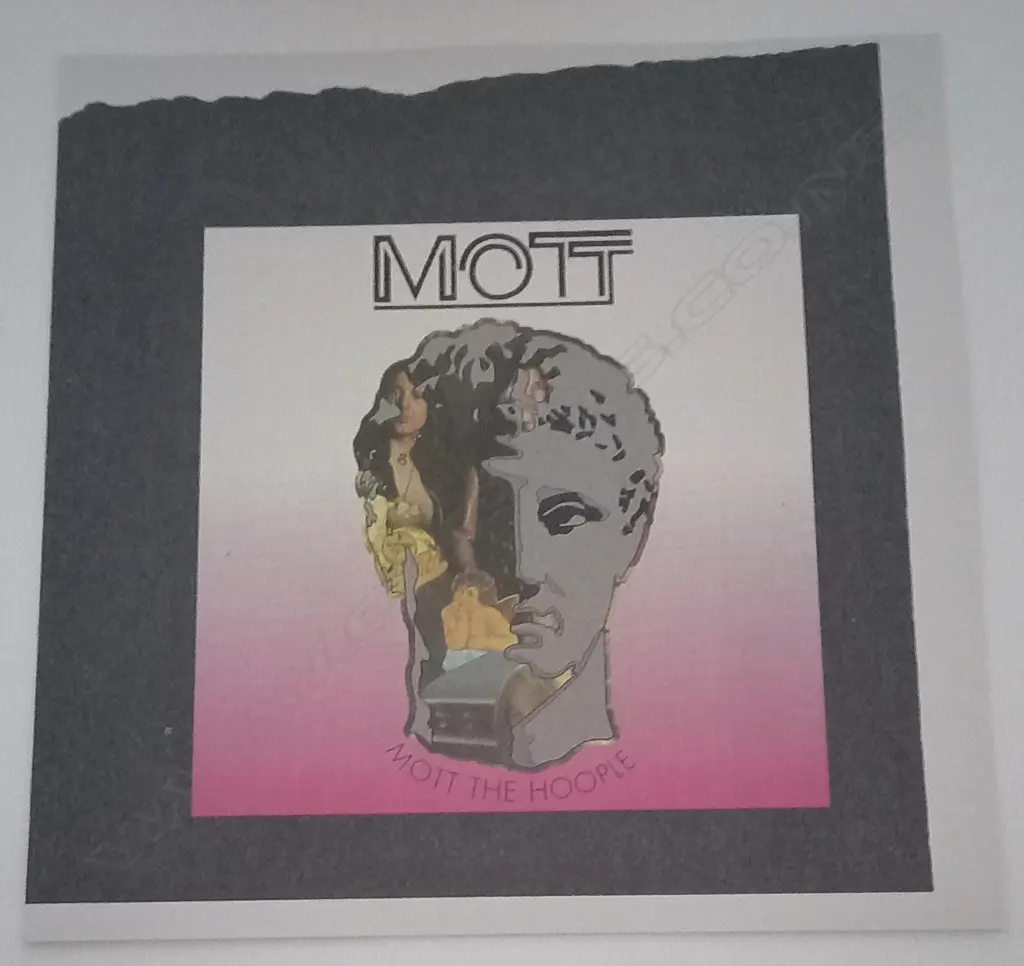 Mott The Hoople, Live at Hammersmith 1973, (Double Album) Image 1++